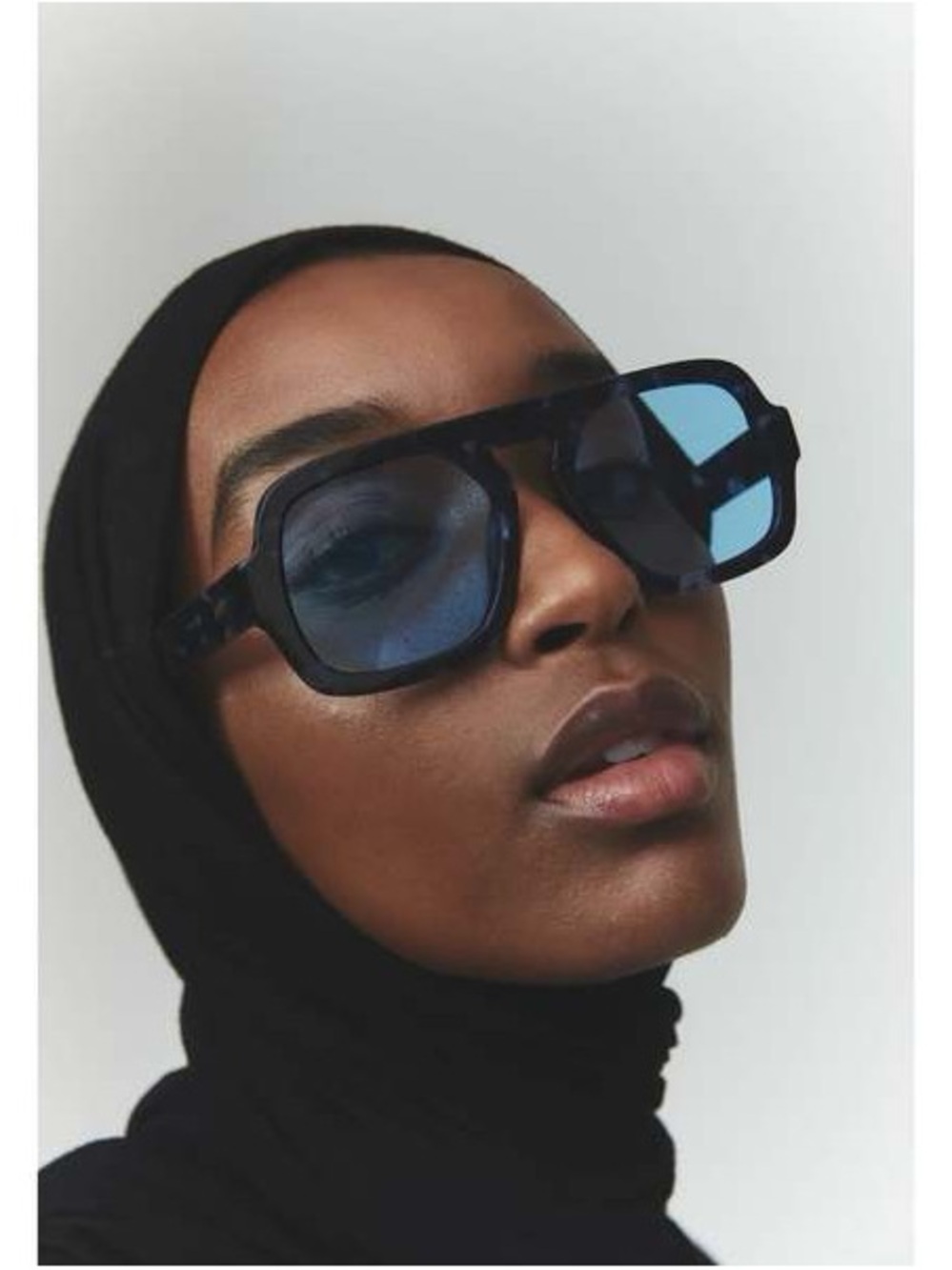 Elisa Johnson Jane in Blue Tortoise